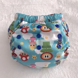 Mario themed cloth overnight training paint- NWOT